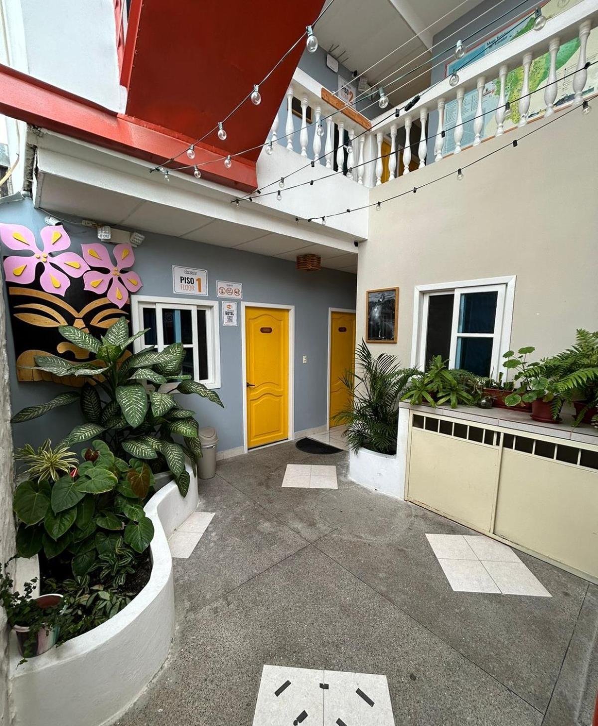 Chescos Hotel ซาลีนาส ภายนอก รูปภาพ